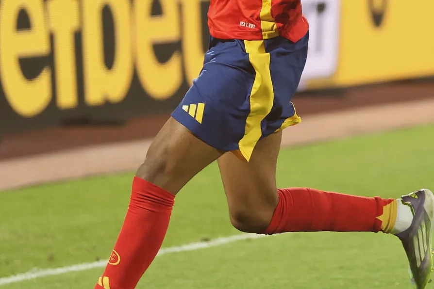 开云官方前线 从小组赛到联赛阶段，欧冠新赛制全解读·绿茵笔记·争冠与保级